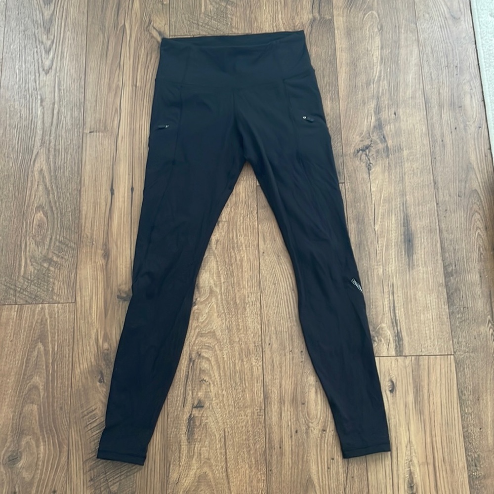 Like new black lulu lemon leggings